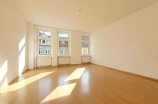 Wohnung mieten in Leipziger Str. a.A., 99085 Krämpfervorstadt, WG-geeignet, EBK! Sehr geräumige & gut geschnittene 2-Raumwohnung nahe Zentrum direkt an FH Erfurt!