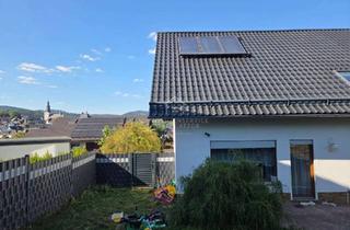 Einfamilienhaus kaufen in 59955 Winterberg, Ein Haus, zwei Möglichkeiten: Einfamilienhaus mit einfacher Umgestaltung zum Zweifamilienhaus