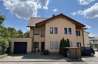 Doppelhaushälfte kaufen in 97990 Weikersheim, Zwei Doppelhaushälften in Weikersheimmit je 6 Zimmer und Garage