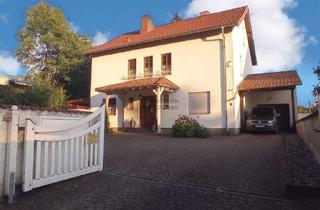 Haus kaufen in 66292 Riegelsberg, Freistehendes großzügiges Anwesen in Riegelsberg