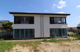 Doppelhaushälfte kaufen in 32609 Hüllhorst, Neubau Doppelhaushälfte in toller Lage von Hüllhorst Schnathorst. Fertigstellung Anfang 2026 geplant