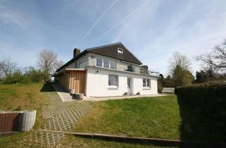 Einfamilienhaus kaufen in 24811 Brekendorf, Großzügiges Einfamilienhaus mit Einliegerwohnung in herrlicher Lage und Blick über die Felder