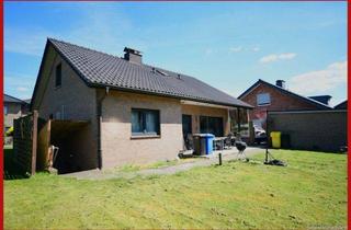 Einfamilienhaus kaufen in 41379 Brüggen, Einfamilien-Generationenhaus , saniert mit großem Grundstück