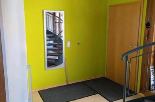 Wohnung kaufen in 71131 Jettingen, Jettingen - Exklusive, helle 3 Zimmer Dachgeschoßwohnung in zentraler Lage
