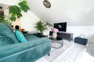 Wohnung kaufen in Zum Müggenberg 62b, 59755 Arnsberg, 3-Zimmer Dachgeschosswohnung mit Balkon, Dachterrasse & Garage
