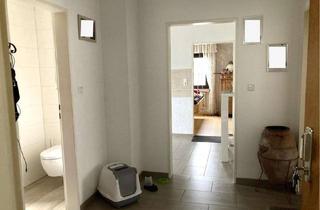 Wohnung kaufen in Schützenstr. 79, 53474 Bad Neuenahr-Ahrweiler, Eigentumswohnung 1.OG mit Gartenanteil in 3 Familienhaus in 53474 Bad Neuenahr-Ahrweiler