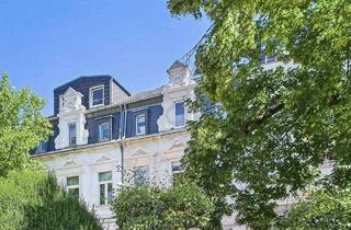 Wohnung kaufen in 52351 Düren, Zentral gelegene Dachgeschosswohnung mit Dachterrasse