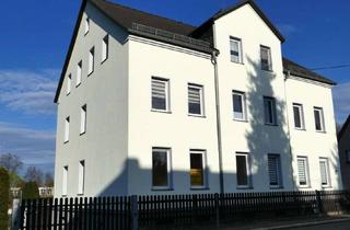 Wohnung mieten in Hauptstraße, 09355 Gersdorf, Neu sanierte 2-Raumwohnung mit Tageslichtbad incl. Pkw-Stellplatz