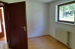Wohnung mieten in Im Brett 28, 72805 Lichtenstein, Nette 2-Zimmer-Whg im UG im Grünen