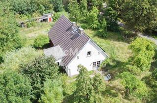 Haus kaufen in 18513 Deyelsdorf, Zum Anpacken: Gestaltbares EFH in Feldrandlage
