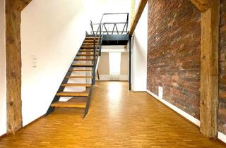 Wohnung mieten in 64289 Darmstadt, Wunderschöne 3-Zimmer-Altbauwohnung mit Galerie, Küche und Balkon im Martinsviertel von Darmstadt!