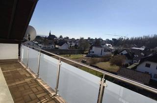 Wohnung mieten in Burgstr. 29, 56626 Andernach, Wohnglück: Top modernisierte Mietwohnung, 3 Zimmer, Küche, Bad, HWR, Speicher, BALKON, ca. 96 m²