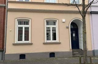 Wohnung mieten in Bahnhofstraße 10, 53359 Rheinbach, Schöne 2 Zimmer DG-Wohnung mitten in Rheinbach 52m²