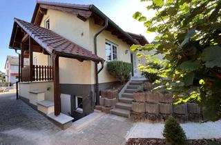 Wohnung mieten in Waldstr. 24, 64673 Zwingenberg, „Frisch renoviertes 2-Zimmer-Haus mit Garten, Südterrasse & PKW in Zwingenberg-Rodau“