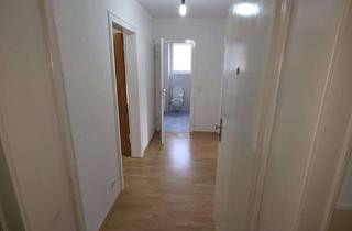 Wohnung mieten in Kassenberg 33, 45479 Broich, 2,5-Zimmer-Dachgeschosswohnung in Mülheim an der Ruhr mit etwas Ruhrblick