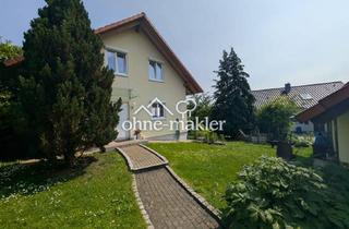 Einfamilienhaus kaufen in 78253 Eigeltingen, Einfamilienhaus mit Doppelgarage mit großem Garten