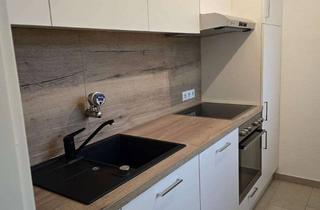 Wohnung mieten in 53474 Bad Neuenahr-Ahrweiler, Erstbezug nach Sanierung mit Balkon und Einbauküche: Stilvolle 2-Zimmer-Wohnung