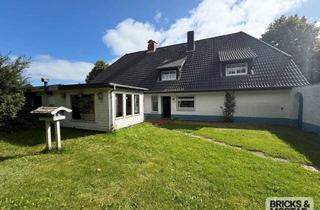 Haus kaufen in 25923 Süderlügum, Großzügiges Wohnhaus mit weiterem Grundstückspotenzial