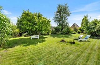 Haus kaufen in 21635 Jork, Historisches Traumanwesen: Kernsanierte 360m² Luxus mit eigenem Bootsanleger (Courtagefrei)