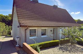 Doppelhaushälfte kaufen in 23683 Scharbeutz, Charmante Doppelhaushälfte in ruhiger Lage in Scharbeutz - Erbpacht