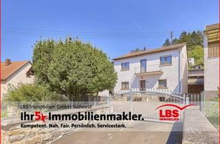 Haus kaufen in 55585 Hochstätten, Freistehendes Zweifamilienhaus mit Werkstatt und großem Nebengebäude in ruhiger Lage