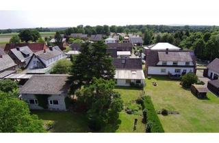 Haus kaufen in 31603 Diepenau, Platz für Familie, Hobby und Beruf – Ein-/Zweifamilienhaus mit großer Garage und Halle