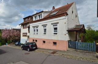 Haus kaufen in 66299 Friedrichsthal, Charmantes Zweifamilienhaus in Friedrichsthal