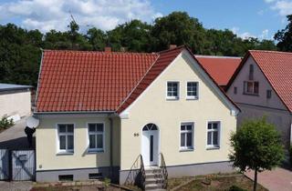 Haus kaufen in 16845 Stüdenitz-Schönermark, Wohnhaus mit Garten in Stüdenitz- Einziehen und wohlfühlen