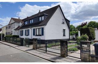 Haus kaufen in 55246 Kostheim, **PROVISIONSFREI** Ein Haus, zwei Welten – wohnen, vermieten oder generationsübergreifend genießen