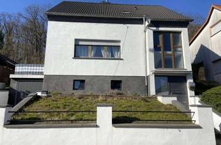 Haus kaufen in 66763 Dillingen/Saar, Freistehendes waldnahes Zuhause in Dillingen