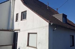 Haus kaufen in Donker Straße 244a, 41066 Bettrath, Handwerker und Schnäppchenjäger aufgepasst!