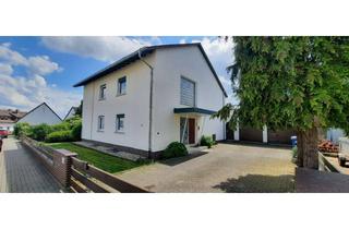 Haus mieten in 61231 Bad Nauheim, Unbefristet: Zweifamilienhaus mit idealer Raumaufteilung und Garten