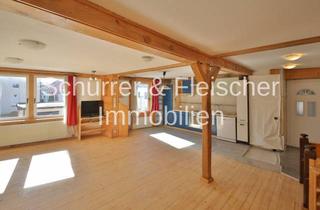 Doppelhaushälfte kaufen in 75210 Keltern, Historisches Kleinod – Fachwerkhaus für Singles oder Paare in idyllischer Lage