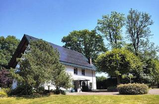 Haus kaufen in 58849 Herscheid, Herscheid - Exklusives Landhaus mit viel Platz für Natur- und Tierliebhaber im Märkischen Kreis, Sauerland