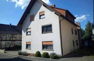 Haus kaufen in 36088 Hünfeld, Hünfeld - Zweifamilienhaus mit Scheune in Großenbach