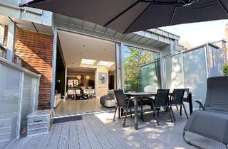 Reihenhaus kaufen in 41239 Mönchengladbach, Mönchengladbach - Luxuriös saniertes EFH mit neuem Anbau in MG Rheindahlen