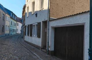 Haus kaufen in 19348 Perleberg, Perleberg - Stadthaus in Perleberg