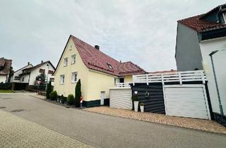 Haus kaufen in 76275 Ettlingen, Ettlingen - Kleines 1 Familien Haus, Garten, Terrasse, 3 Garagen +Nutzflächen