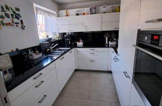 Wohnung kaufen in 71563 Affalterbach, Affalterbach - Gepflegte 3- Zimmer Wohnung mit Balkon und TG in Affalterbach