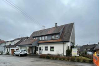 Mehrfamilienhaus kaufen in 78727 Oberndorf, Oberndorf am Neckar - Zweifamilienhaus mit Ladenfläche
