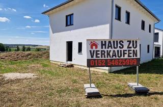 Haus kaufen in 96110 Scheßlitz, Scheßlitz - Großes Ein,- bzw. Zwei Familienhaus Neubau zum Ausbauen