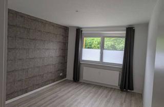 Wohnung kaufen in 17094 Cölpin, Attraktive 3-Zimmer-Wohnung mit Balkon, Stellplatz und moderner Ausstattung