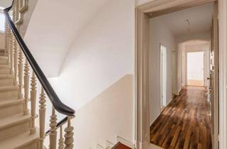 Wohnung kaufen in Nauheimer Straße 25, 14197 Wilmersdorf, Charmante 2-Zimmer-Altbauwohnung nahe dem beliebten Rüdesheimer Platz