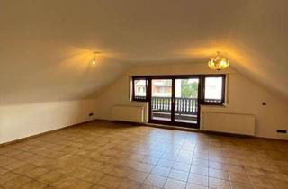 Wohnung mieten in 53844 Troisdorf, Freundliche und gepflegte 2,5-Zimmer-Dachgeschosswohnung mit Balkon in Troisdorf