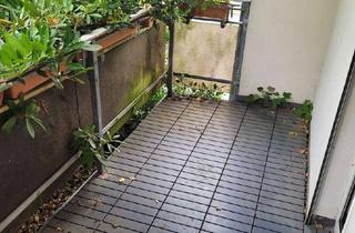 Wohnung mieten in Ewaldstraße, 42859 Zentralpunkt, Attraktive und gepflegte 2-Raum-Hochparterre-Wohnung mit EBK in Remscheid