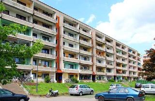 Wohnung mieten in Straße Der Jugend, 39218 Schönebeck, Helle 3-Raum-Wohnung mit Badewanne und Balkon!