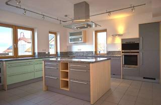 Wohnung mieten in 76684 Östringen, Exklusive 2,5-Zimmer-Wohnung mit privaten Gartenanteil in ruhiger Lage von Östringen