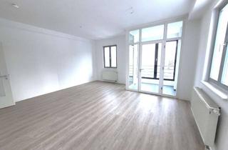 Wohnung mieten in Fontaneplatz 9A, 15711 Königs Wusterhausen, Moderne 3 - Zimmerwohnung in zentraler Lage - Balkon - Loggia - Lift - Wannenbad - EBK -