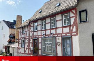 Haus kaufen in 65510 Idstein, Idstein: Liebhaberstück – Vermietetes Wohn- und Geschäftshaus im Herzen der Stadt!