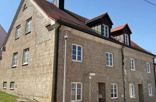 Haus kaufen in 86655 Harburg, Einmalige Chance für Könner: 2 DHH mit 3 Doppelgaragen auf zwei Flurstücken